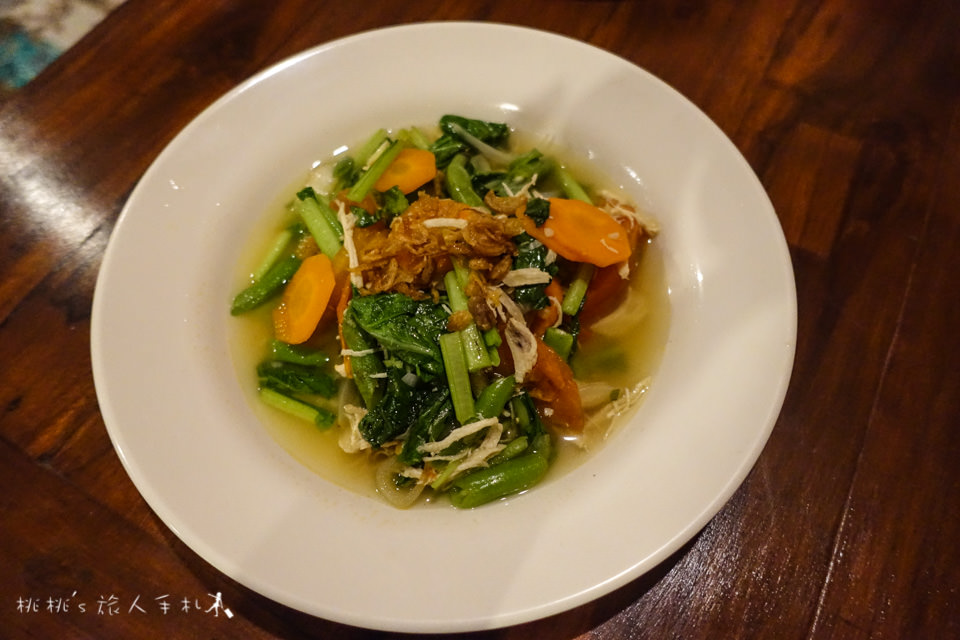 蜜月峇里島》Naughty Nuri's Warung醬烤豬肋排餐│與烏布烤豬飯齊名美食