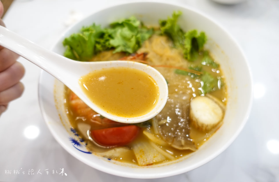 台中美食》Mamak檔星馬料理│草悟道旁正宗馬來西亞風味餐廳