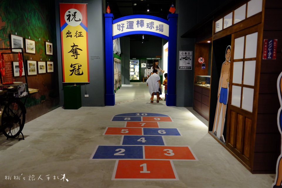IG打卡景點》台中洲際棒球文創園區│棒球故事館 迷你蛋 貨櫃屋市集 休閒新地標