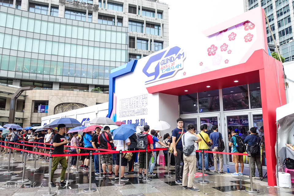 展覽》巨型鋼彈亞洲巡迴展GUNDAM docks at TAIWAN 就在統一時代百貨台北店