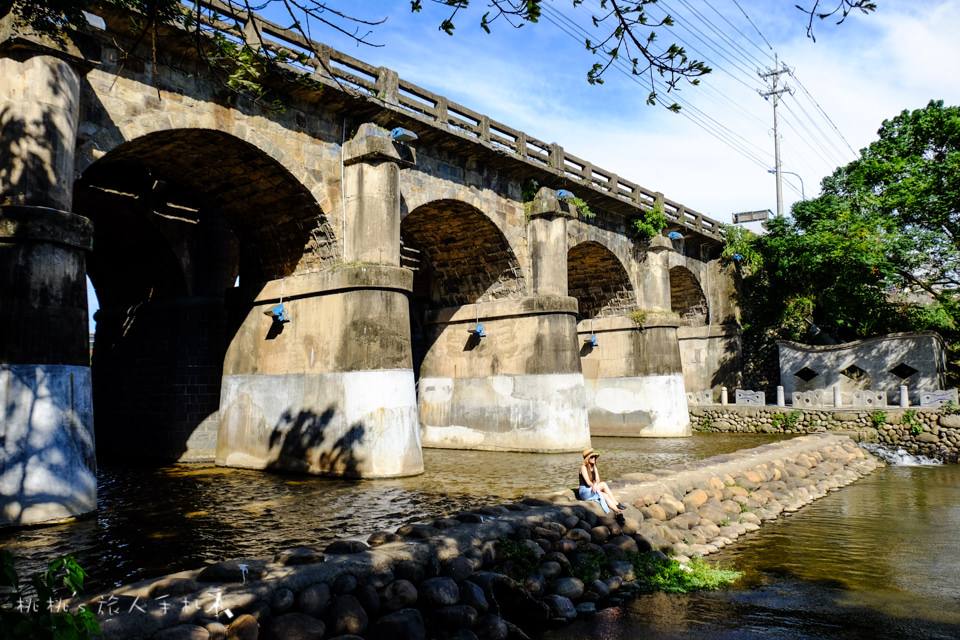 IG打卡祕境》新竹關西 東安古橋 牛欄河親水公園│重現我的少女時代電影場景