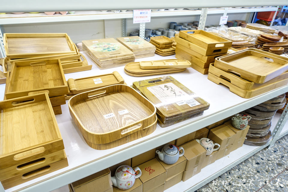 IG打卡景點》彰化僑俐瓷器│店門外居然有超美陶瓷牆面！大家搶著拍照！