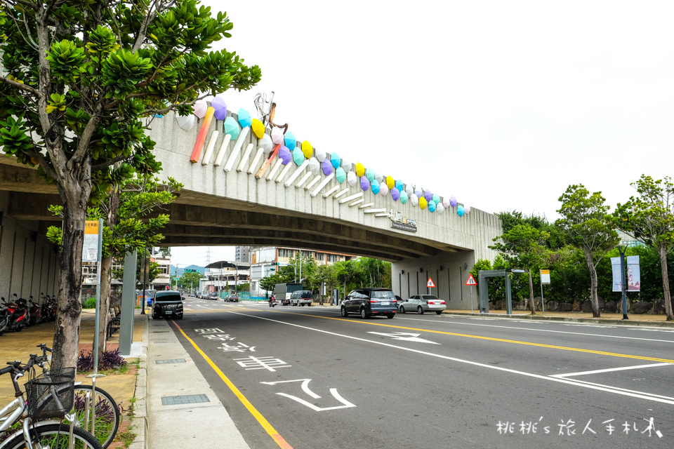 IG打卡景點》臺中市屯區藝文中心 彩色雨傘樹、雨傘牆│2017臺中花都藝術季 傘亮花博、閃耀臺中