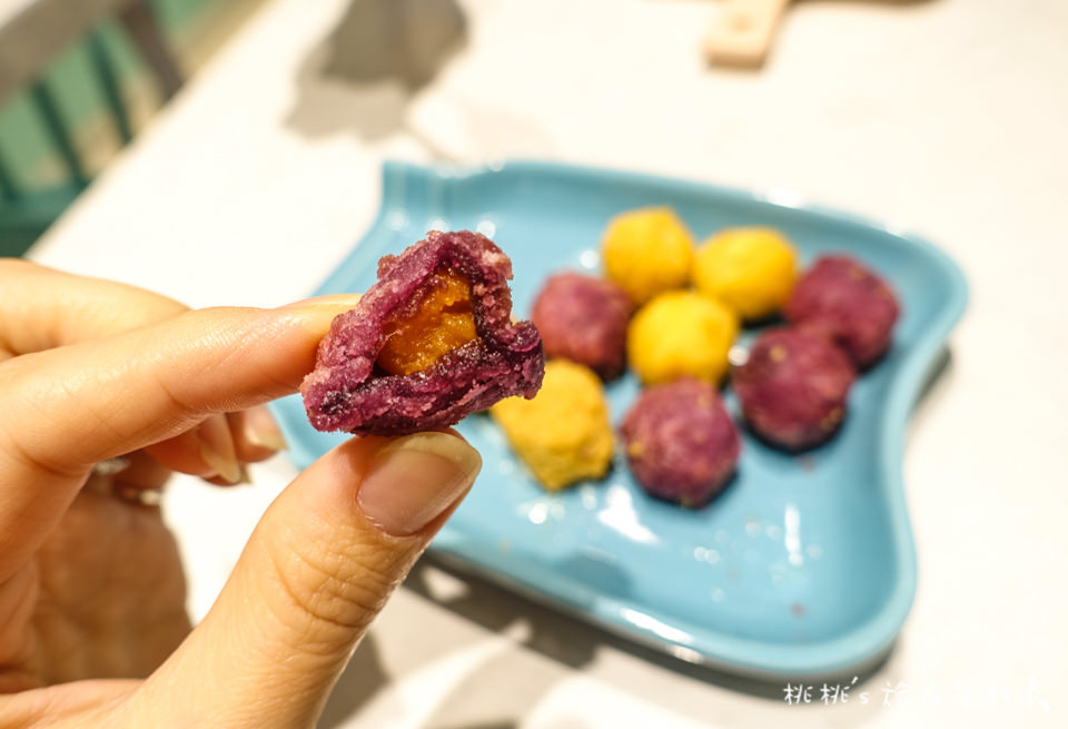 IG打卡美食》台北早午餐 等等wei wei│韓風販賣機咖啡廳 台北也有囉！