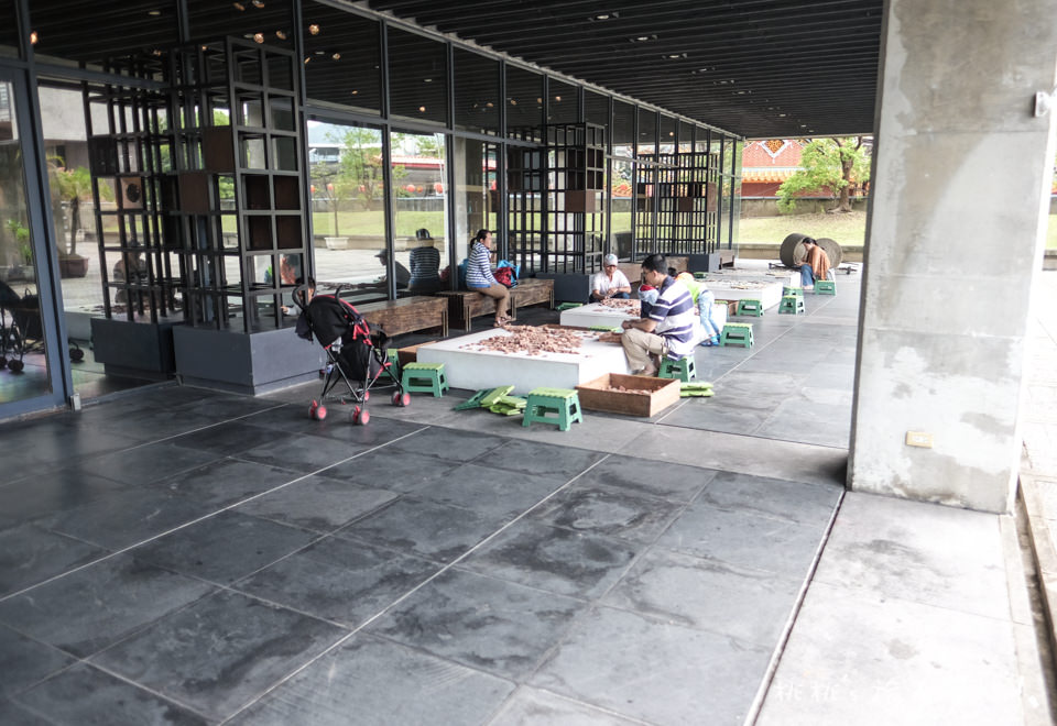 IG打卡景點》新北市立鶯歌陶瓷博物館│發現館內超美空間感隱藏景點(市民免門票)