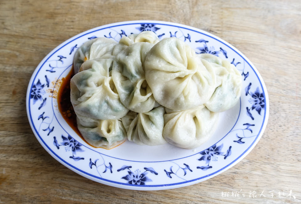 宜蘭美食》正好鮮肉小籠包(宜蘭總店)│推薦必點小籠湯包+酸辣湯 趁早來吃免排隊