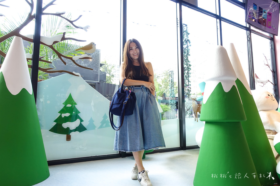 IG打卡景點》Samsung x LINE FRIENDS快閃店限時登場│跟著CHOCO一起來趟粉甜星旅程～