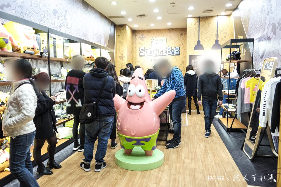 IG打卡景點》海綿寶寶快閃店POP-UP STORE│海綿寶寶派大星在台北信義威秀與粉絲拍照打卡相見歡