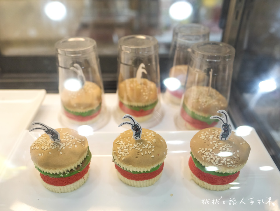 IG打卡景點》海綿寶寶快閃店POP-UP STORE│海綿寶寶派大星在台北信義威秀與粉絲拍照打卡相見歡