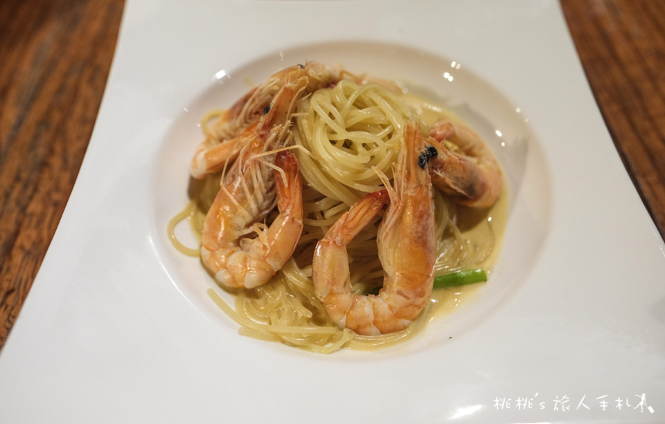 台北美食》薄多義義式手工披薩 板橋誠品店│捷運府中站美食 板橋後站商圈