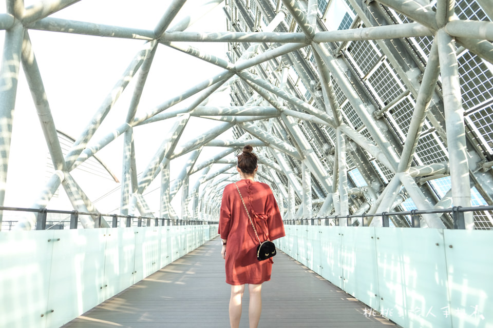 IG打卡景點》台南 國立臺灣歷史博物館│美拍天空橋.鋼鐵樹.天空階梯 網美千萬別錯過！