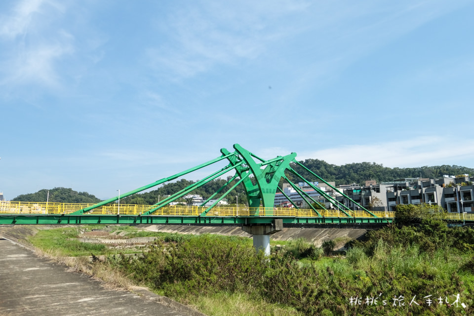 IG打卡景點》台中鋼鐵綠樹橋│低調景觀橋私房打卡景點