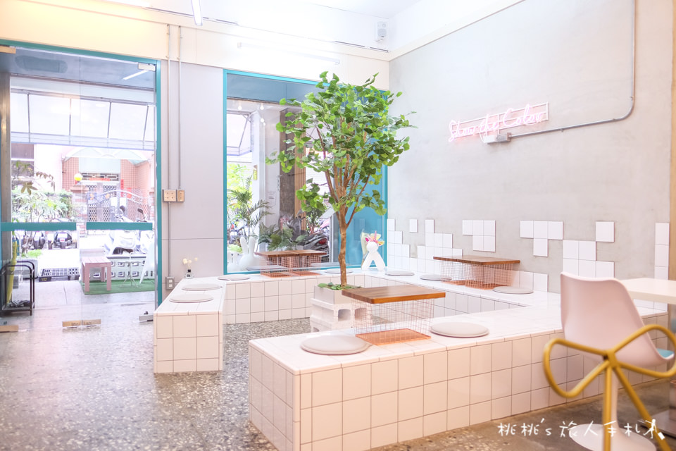 IG打卡餐廳》咖樂早午餐│板橋就有韓風咖啡廳 不必飛首爾！