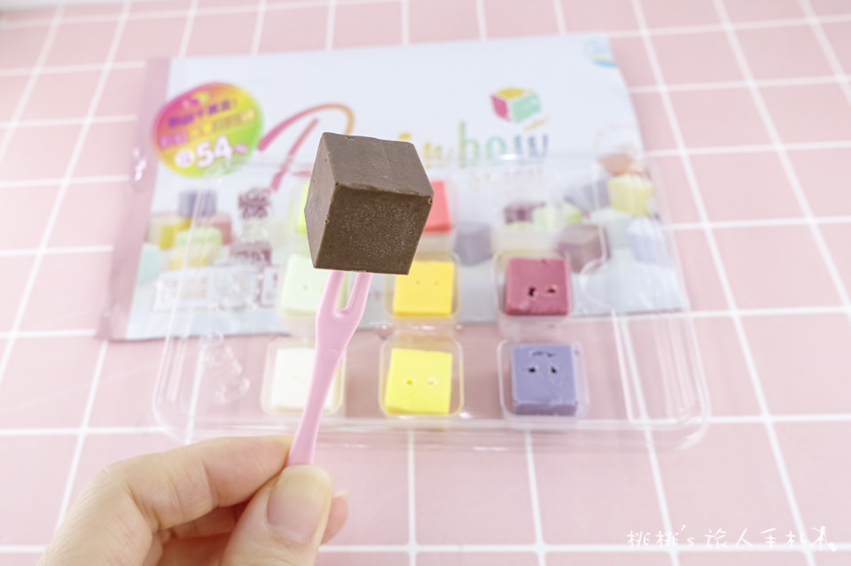 全家FamilyMart》彩虹方塊起司(綜合口味）│韓國原裝來台 火速開箱！
