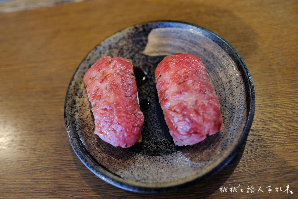 高山老街美食》匠家飛驒牛握壽司&喜八郎包子│這兩間美食不能錯過！