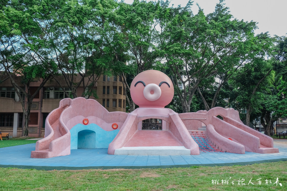 IG打卡景點》粉紅大章魚溜滑梯│大小朋友都愛的板橋溪北公園