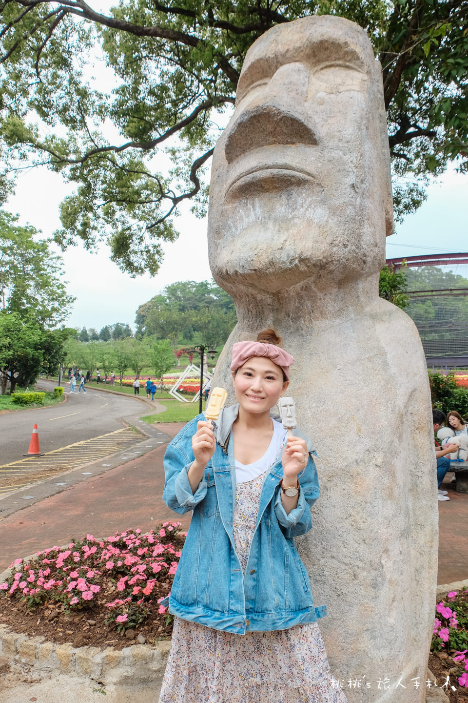 IG打卡景點》桃園大溪花海農場│摩艾石像與我在復活節島