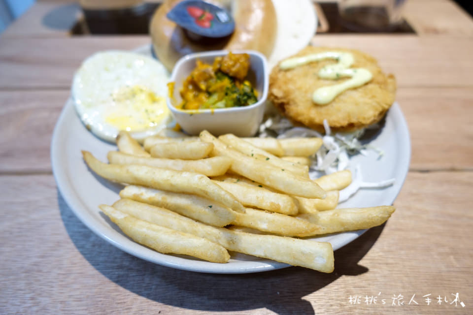 IG打卡餐廳》台中霧峰WOOH WOOH WOOH│粉紅貨櫃屋早午餐