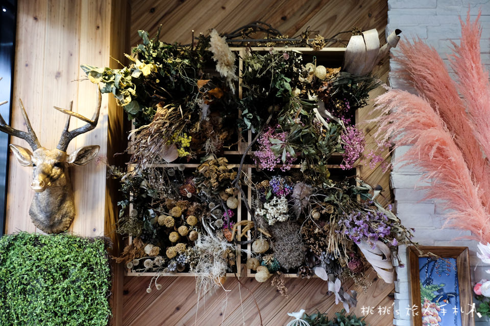 IG打卡餐廳》新竹花牆咖啡廳 荷芙亭│網美早午餐 下午茶 花漾登場！