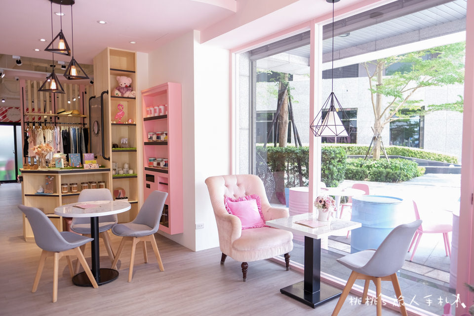IG打卡餐廳》台北內湖 So fashion cafe│粉紅少女系網美咖啡廳！