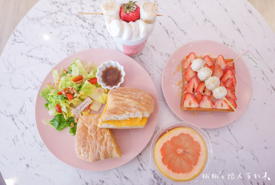 IG打卡餐廳》台北內湖 So fashion cafe│粉紅少女系網美咖啡廳！