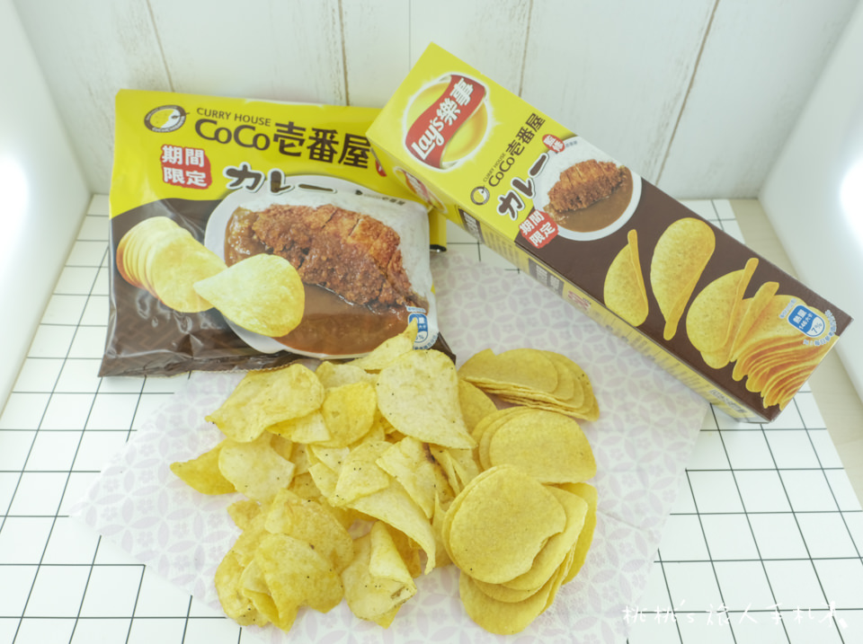 7-11》豬排咖哩味洋芋片│CoCo壹番屋×Lay’s樂事 聯名推出！