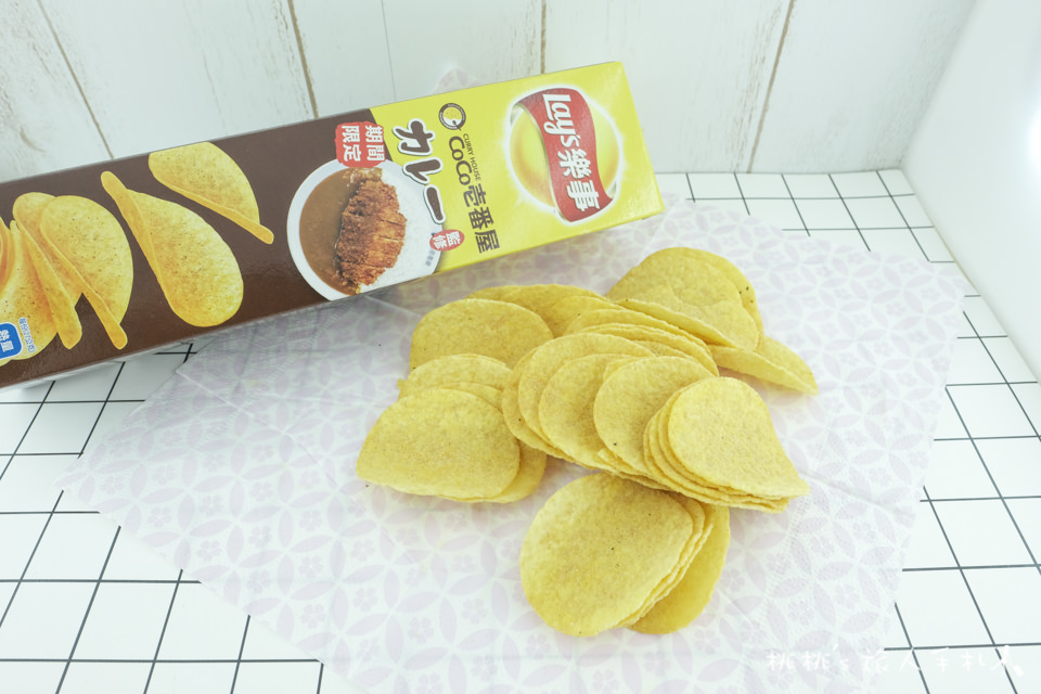 7-11》豬排咖哩味洋芋片│CoCo壹番屋×Lay’s樂事 聯名推出！
