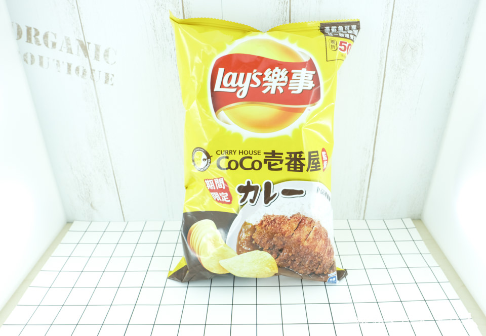 7-11》豬排咖哩味洋芋片│CoCo壹番屋×Lay’s樂事 聯名推出！