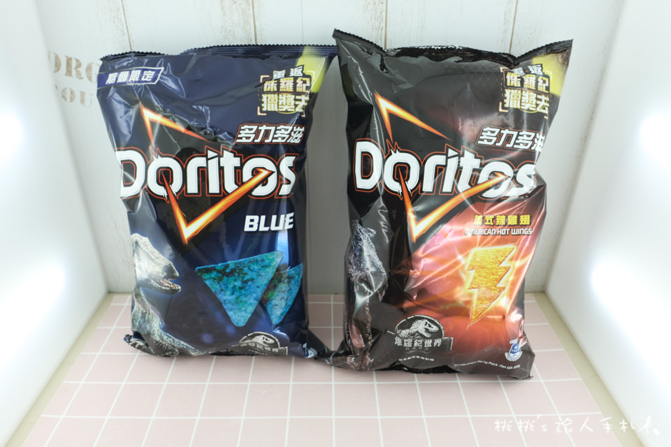 7-11》多力多滋×侏儸紀世界│奇幻藍色&金色閃電 新口味開箱