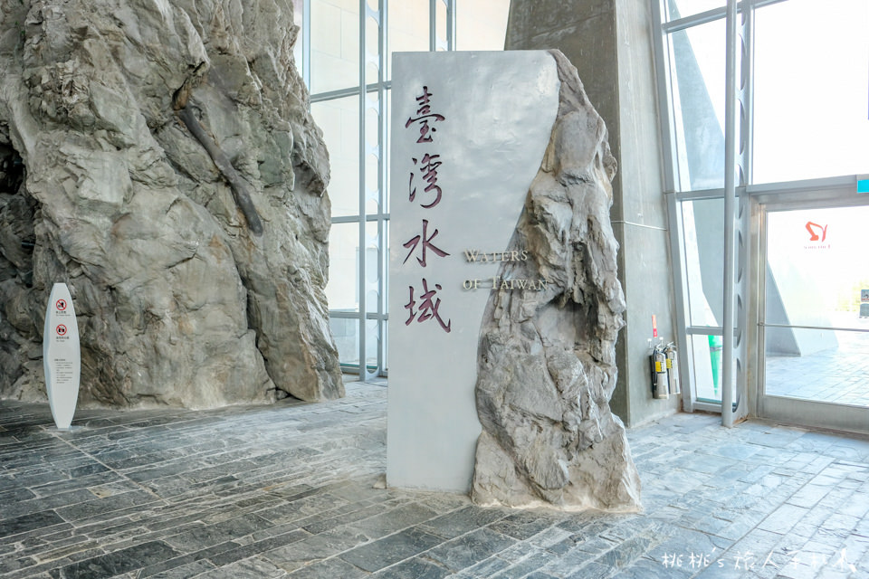 夜宿海生館》來去海底隧道住一晚│不一樣的墾丁兩天一夜行程！