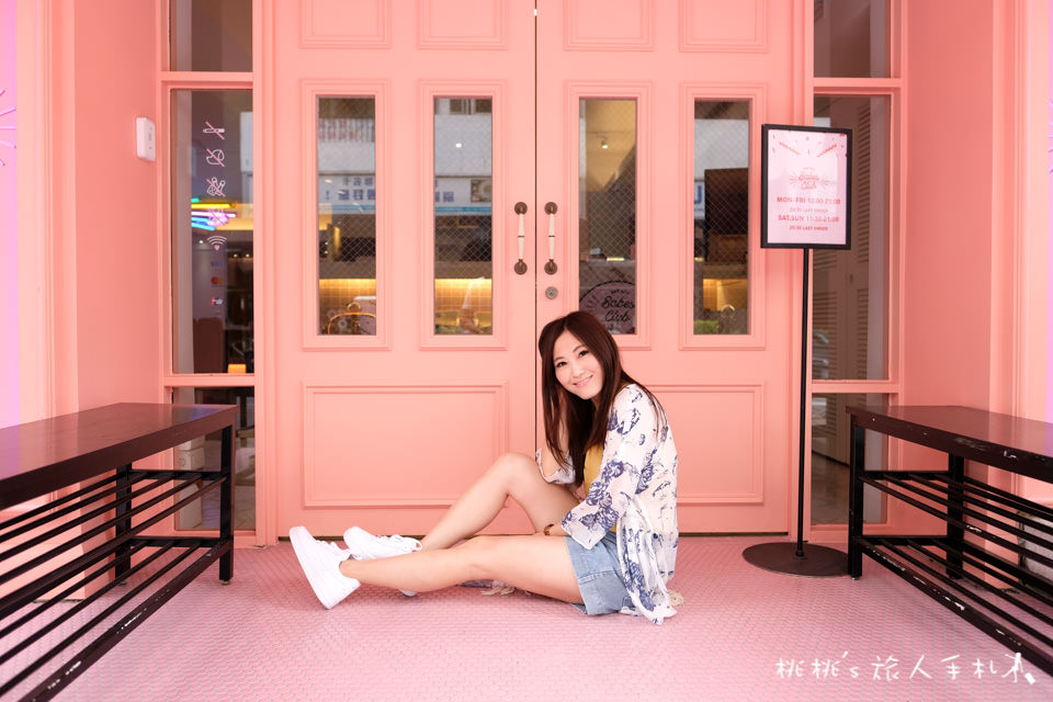 IG打卡餐廳》Dazzling Cafe 蜜糖吐司│網美概念店Badass Babes Club粉紅登場！