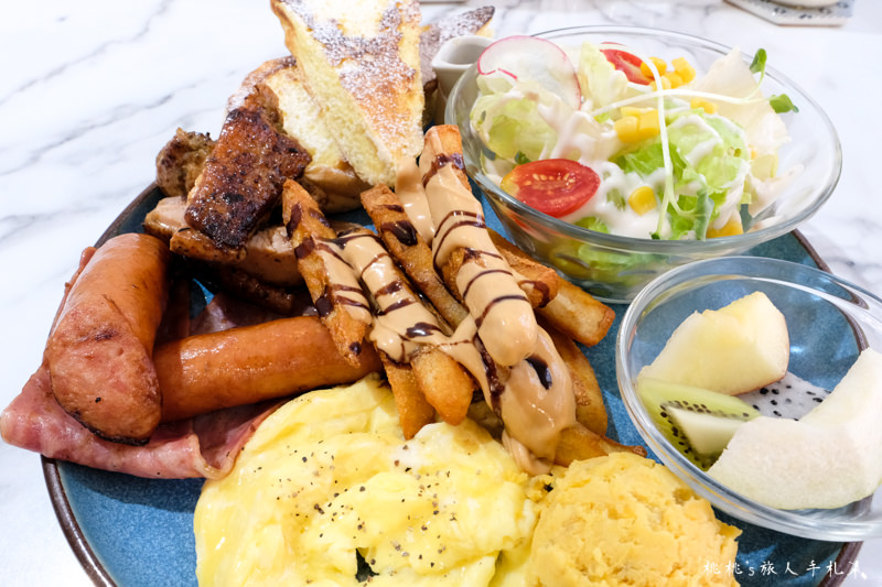 板橋早午餐》清澄Clearly 小清新美店│台北打卡餐廳推薦！