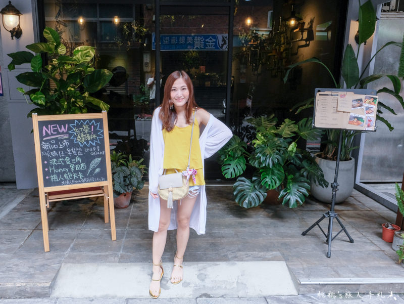 板橋早午餐》植人 Planter Brunch 工業風綠色叢林│台北打卡餐廳推薦！