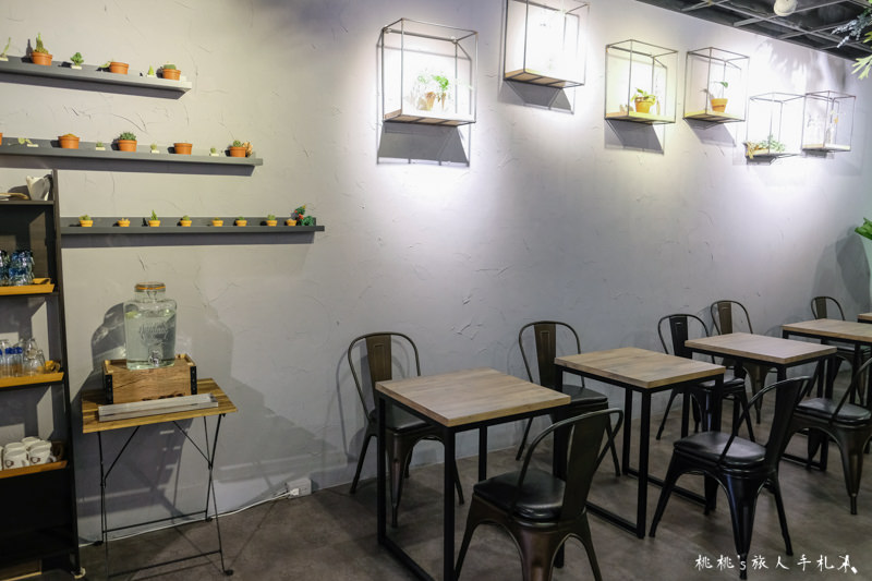 板橋早午餐》植人 Planter Brunch 工業風綠色叢林│台北打卡餐廳推薦！