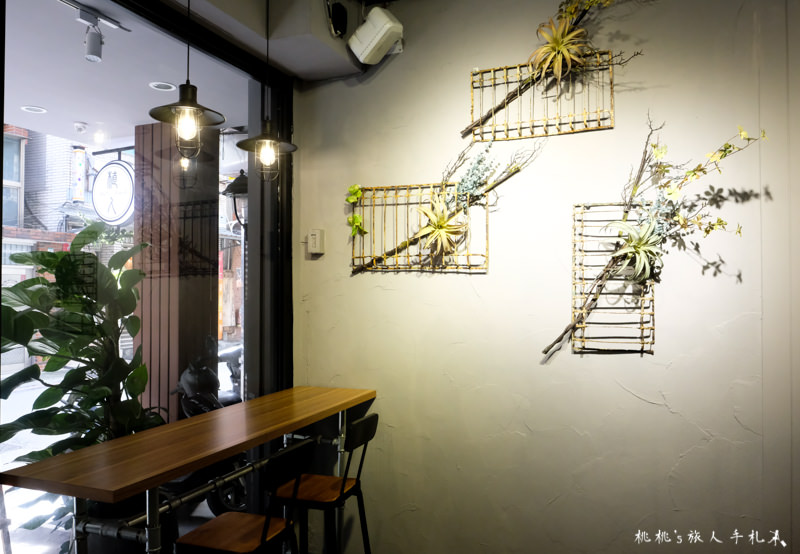 板橋早午餐》植人 Planter Brunch 工業風綠色叢林│台北打卡餐廳推薦！