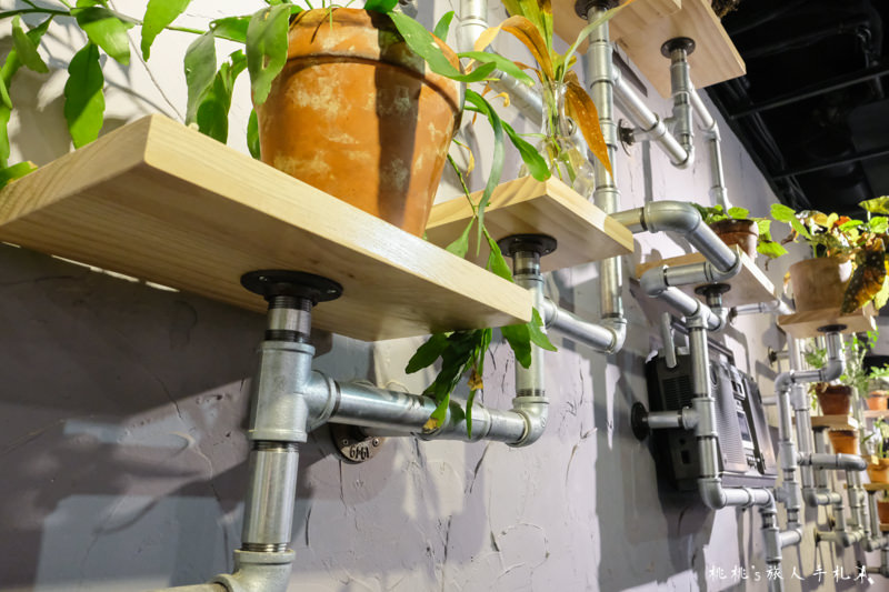 板橋早午餐》植人 Planter Brunch 工業風綠色叢林│台北打卡餐廳推薦！