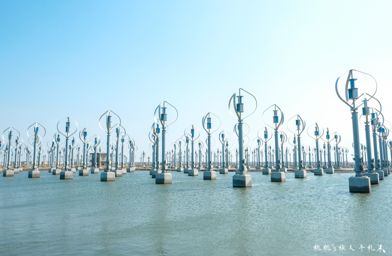 彰化打卡景點》王功風力發電站│科幻未來感 拍照秘境