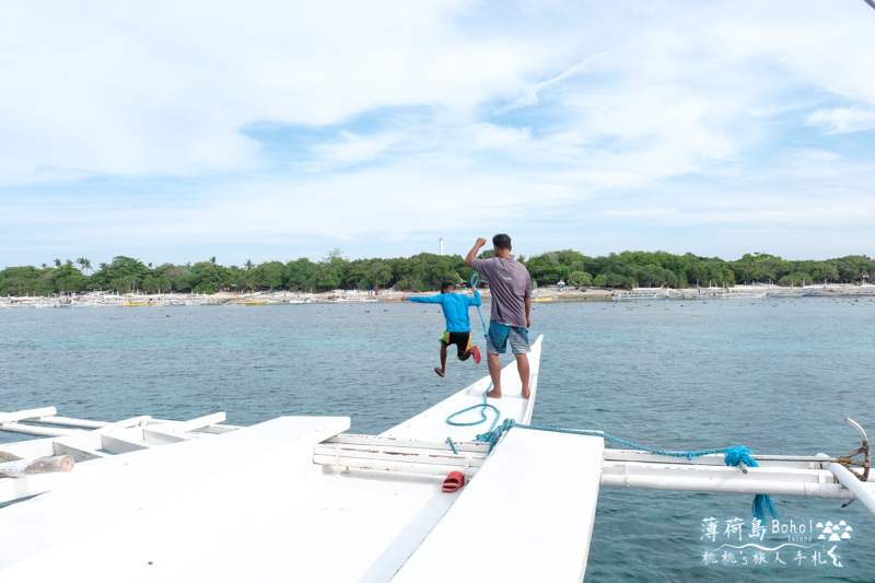 宿霧薄荷島》海上行程推薦│追海豚、巴里卡薩島大斷層浮潛