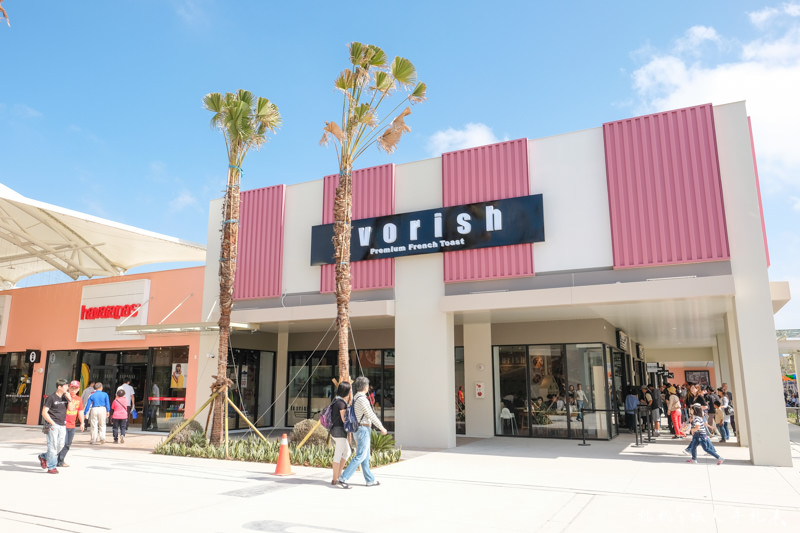 台中港三井outlet》海景摩天輪新地標│品牌.美食.交通停車.營業時間 情報
