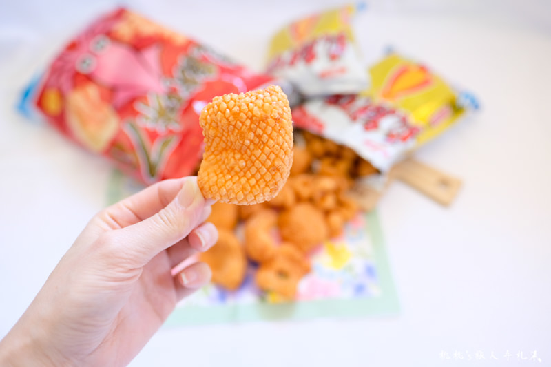 7-11》巨人等級〝7倍大真魷味〞超有梗零食登場！