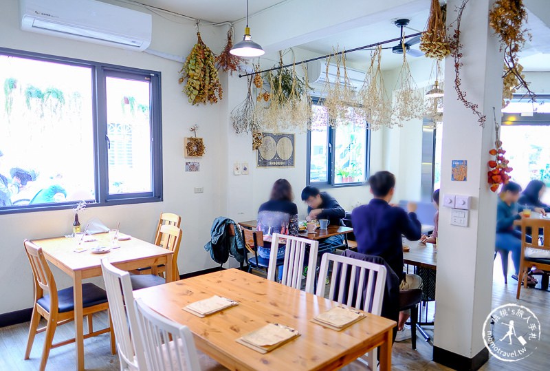 桃園早午餐》煦煦 Brunch│小清新文青風 與乾燥花的約會