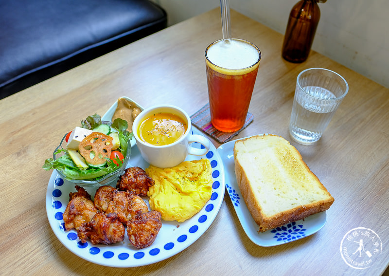 桃園早午餐》煦煦 Brunch│小清新文青風 與乾燥花的約會