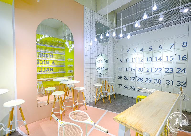 台中美食》Puff Ball 泡芙球│精明商圈 網球場主題甜點店