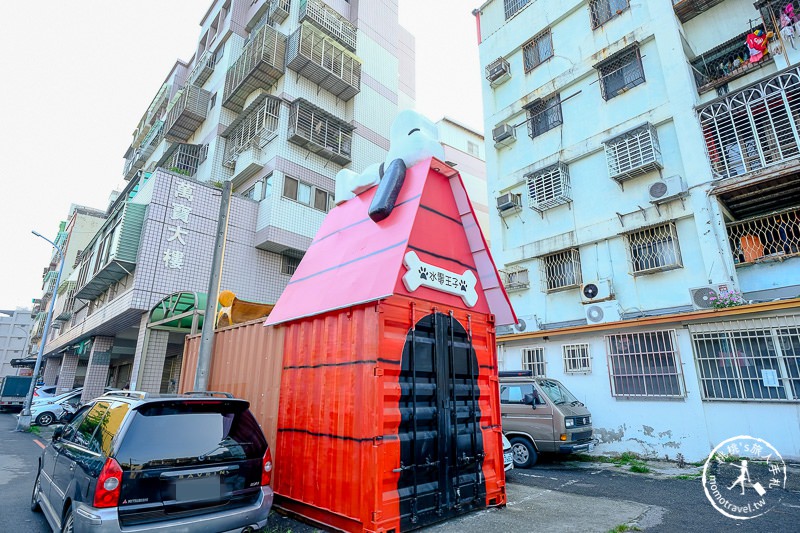 台中景點》史努比鐵皮屋│免費參觀拍照小景點
