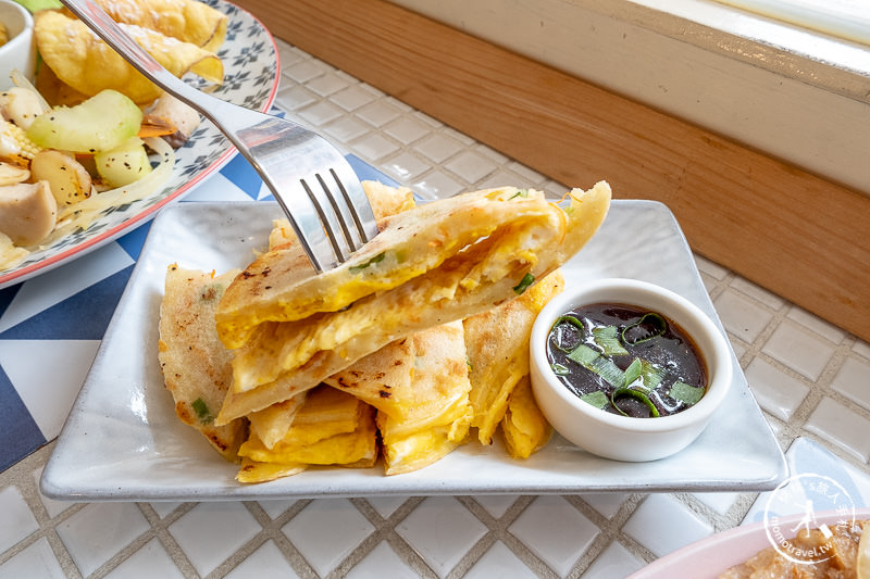 板橋早午餐》沒有名字食堂│療癒系排骨粥 懷念家常味