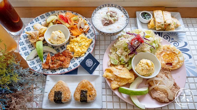 板橋早午餐》沒有名字食堂│療癒系排骨粥 懷念家常味