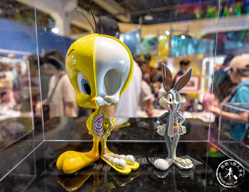 台北展覽》玩具解剖展│魯夫.ELMO.阿寶老皮.DC英雄全都被解剖了！JASON FREENY ASIA