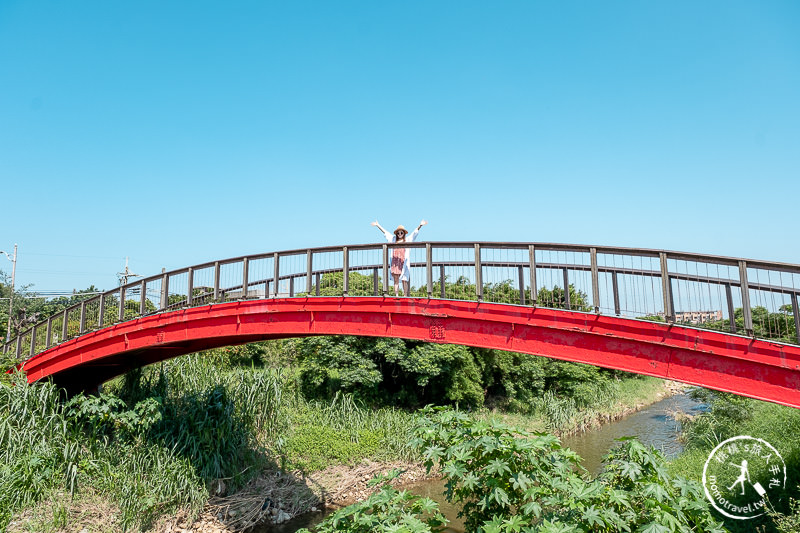 桃園景點》白沙岬燈塔│觀音海邊 隱藏版地中海景點