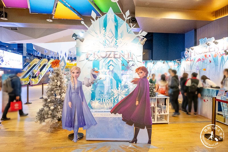 快閃店》冰雪奇緣期間限定店│艾莎.安娜.雪寶 驚喜現身台北京站 再現冰雪魔法