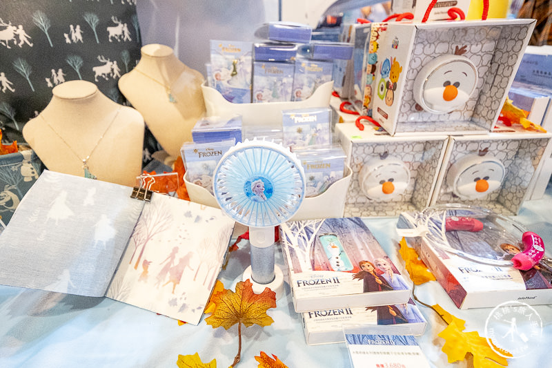 快閃店》冰雪奇緣期間限定店│艾莎.安娜.雪寶 驚喜現身台北京站 再現冰雪魔法